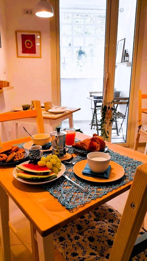 Flegreo Bed And Breakfast เนเปิลส์ ภายนอก รูปภาพ