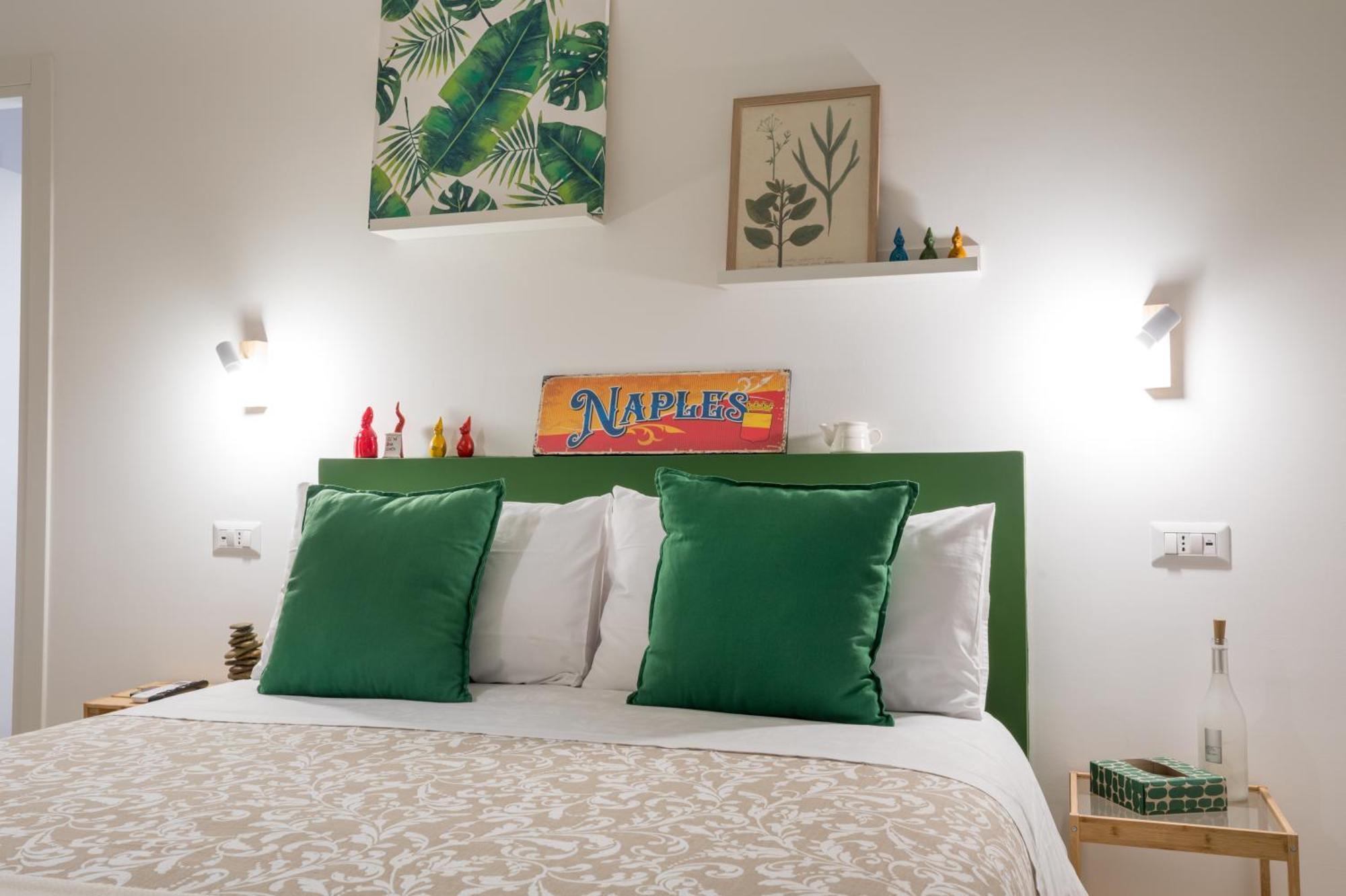 Flegreo Bed And Breakfast เนเปิลส์ ภายนอก รูปภาพ